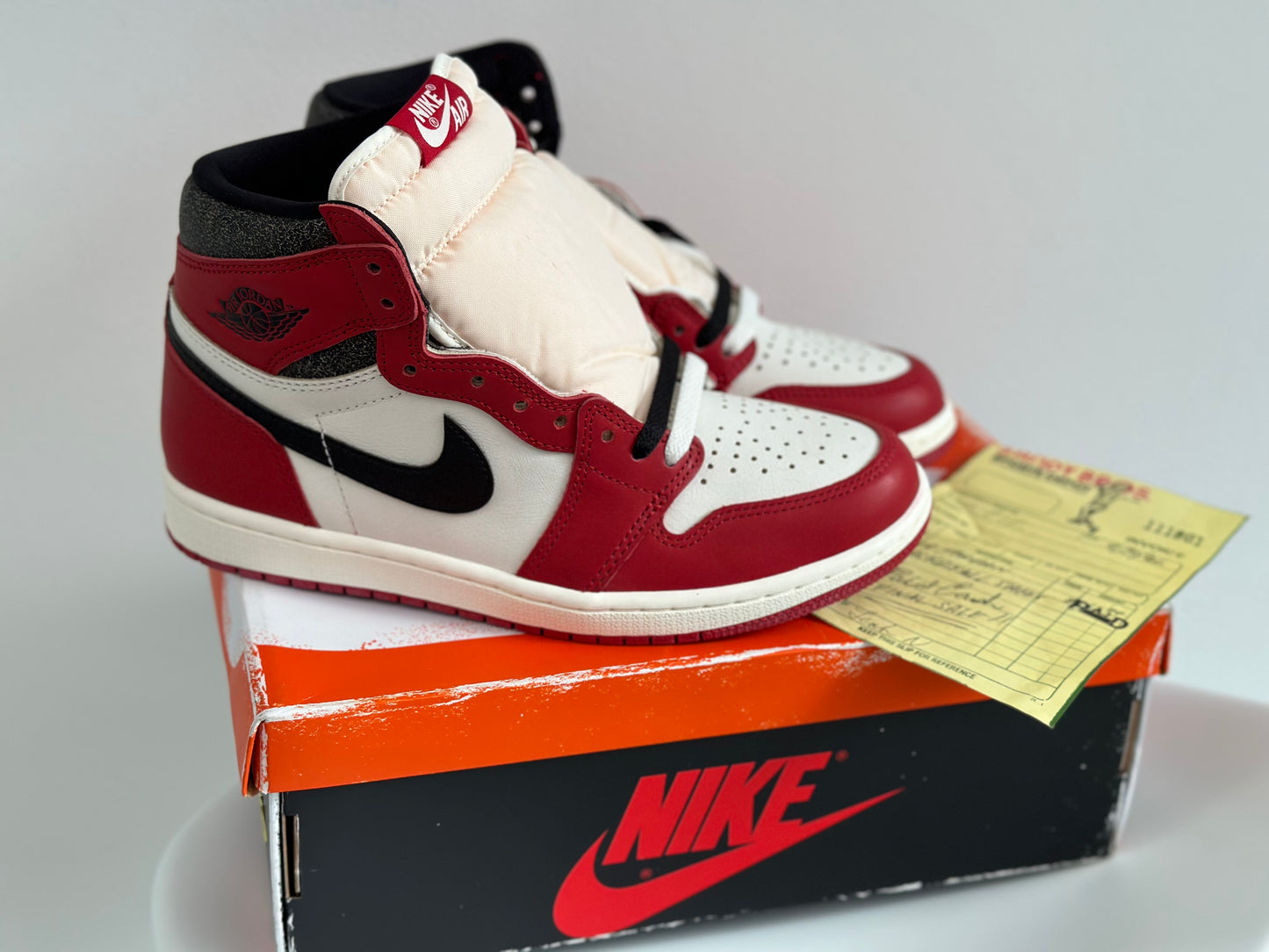 Jordan 1 Retro High OG Chicago Lost and Found