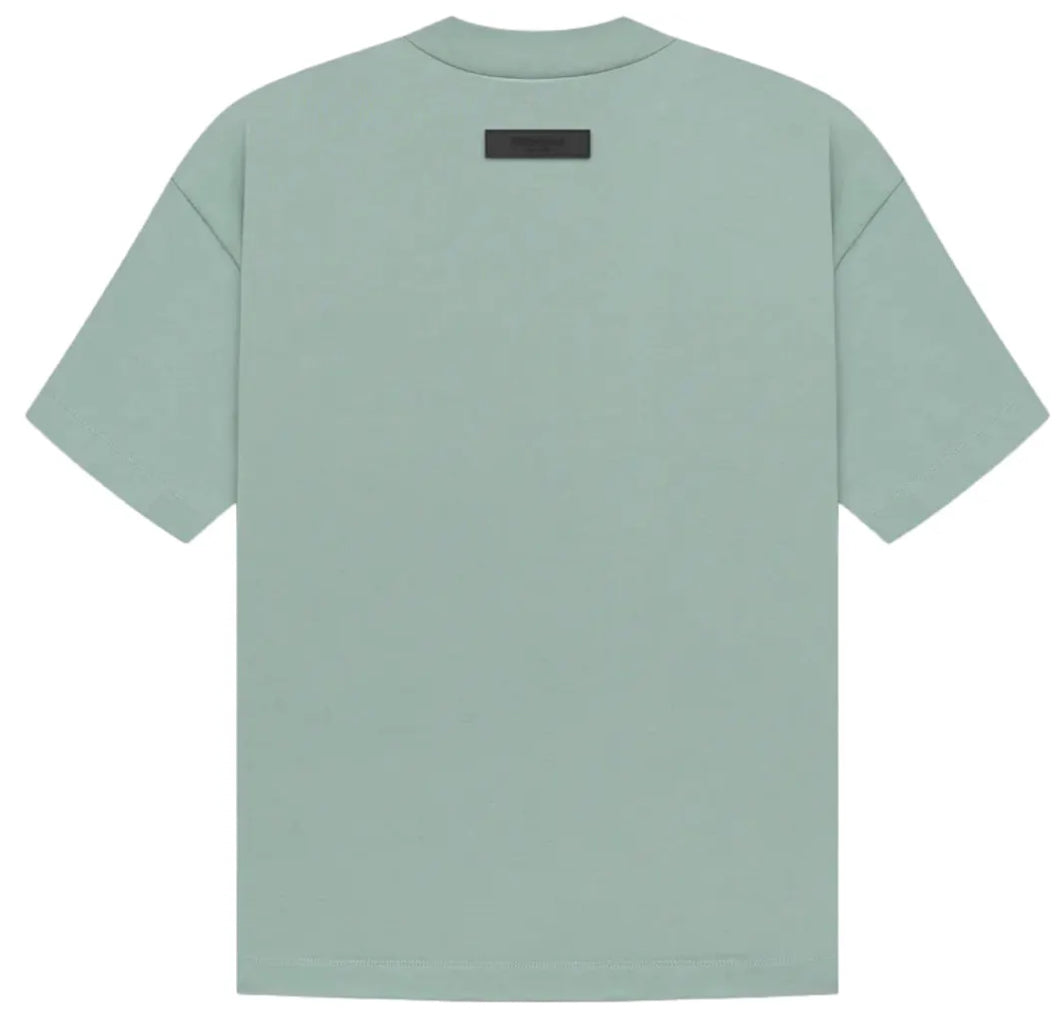 ESSENTIALS Tee Sycamore