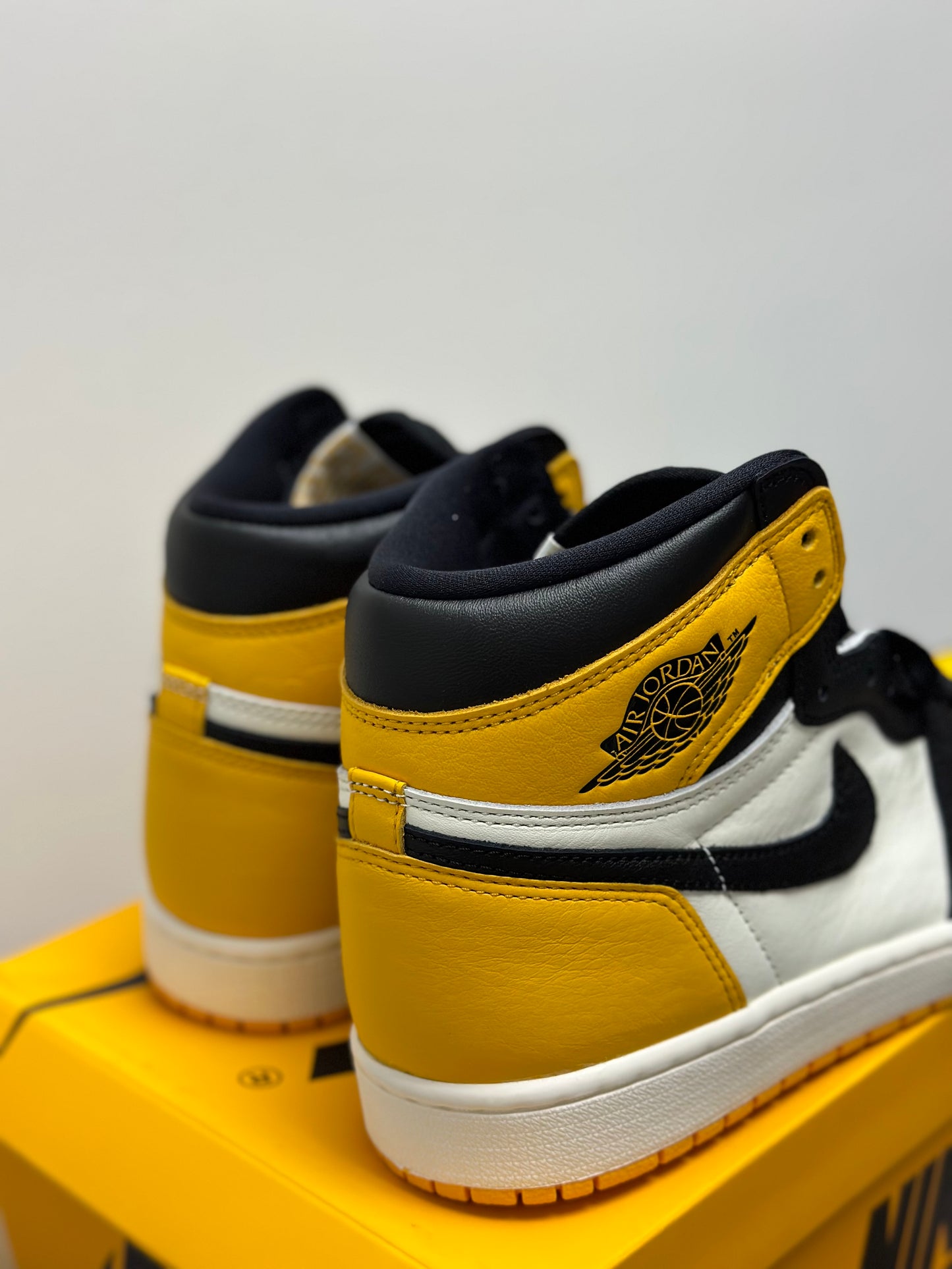 Jordan 1 Retro High OG Taxi