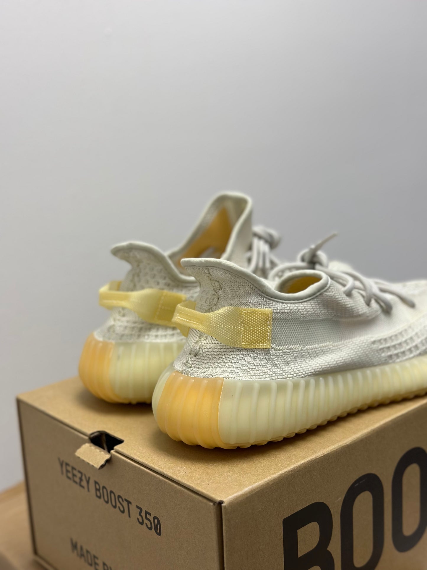 adidas Yeezy Boost 350 V2 Light